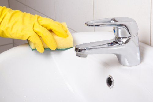 Local commercial cleaning for offices near Tooting Broadway