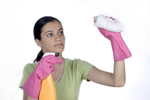 Oven cleaning for flats and houses near Tooting Broadway