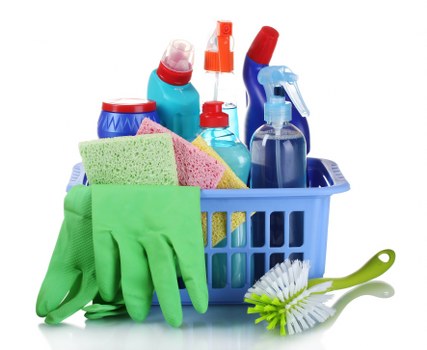 Stain treatment and freshening for a mattress in a flat